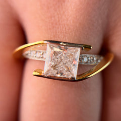 SR-1042