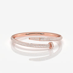 Caratbazaar Simple and Elegant Round Cut Moissanite Diamond Sterling Silver Bracelet