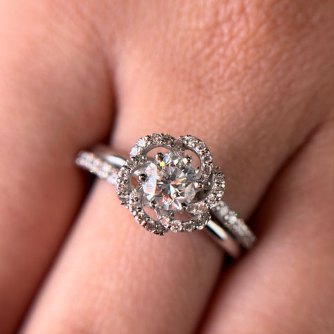 Grand Halo Round Cut Lab Grown Diamond 14K Gold Ring