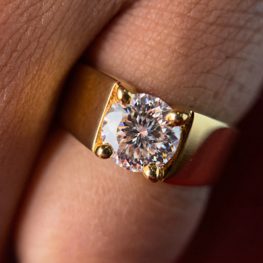 Moissanite Diamond, Simple Classic Men's 9k Gold Ring