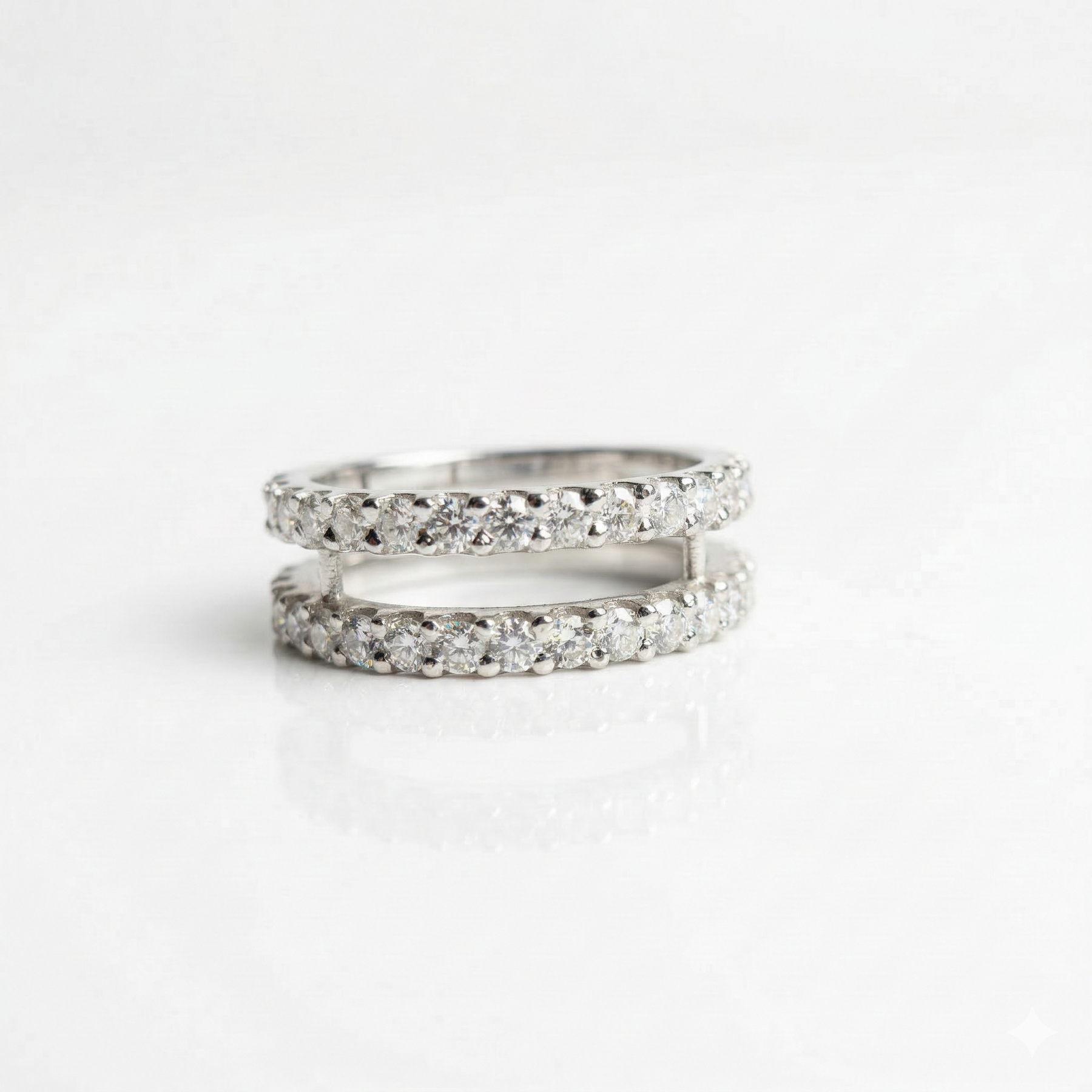 Round Cut Two Lane Lab Grown Diamond 18K Gold Wedding Ring Band
