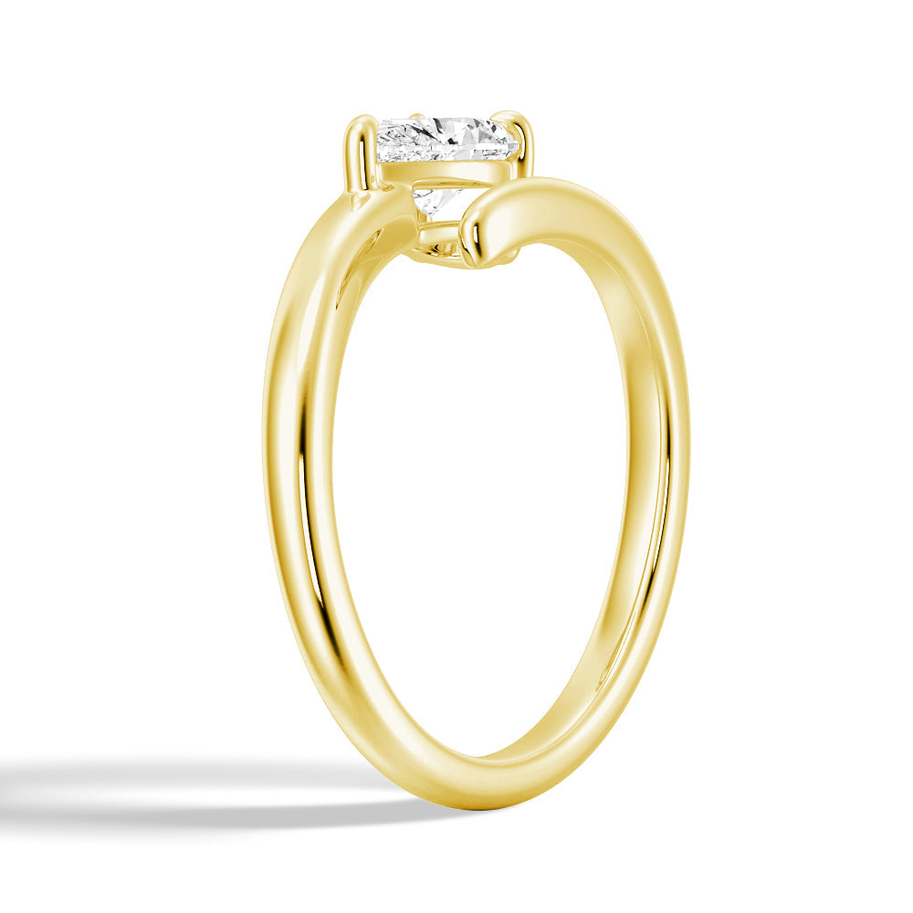 Pear Cut Moissanite Diamond East-West 14K Gold Ring