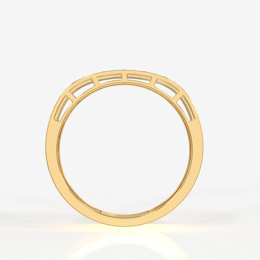 Buy Caratbazaar Bold Majesty Lab Grown Diamond Men's 14K Yellow Gold Ring