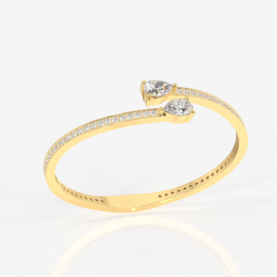 Buy Pear Cut Moissanite Diamond Fashion 18K Gold Bracelet