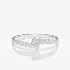 Caratbazaar Round Cut Moissanite Diamond Sterling Silver Bracelet