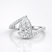 Pear Cut Moissanite Diamond Twisted Engagement 18K Gold Ring