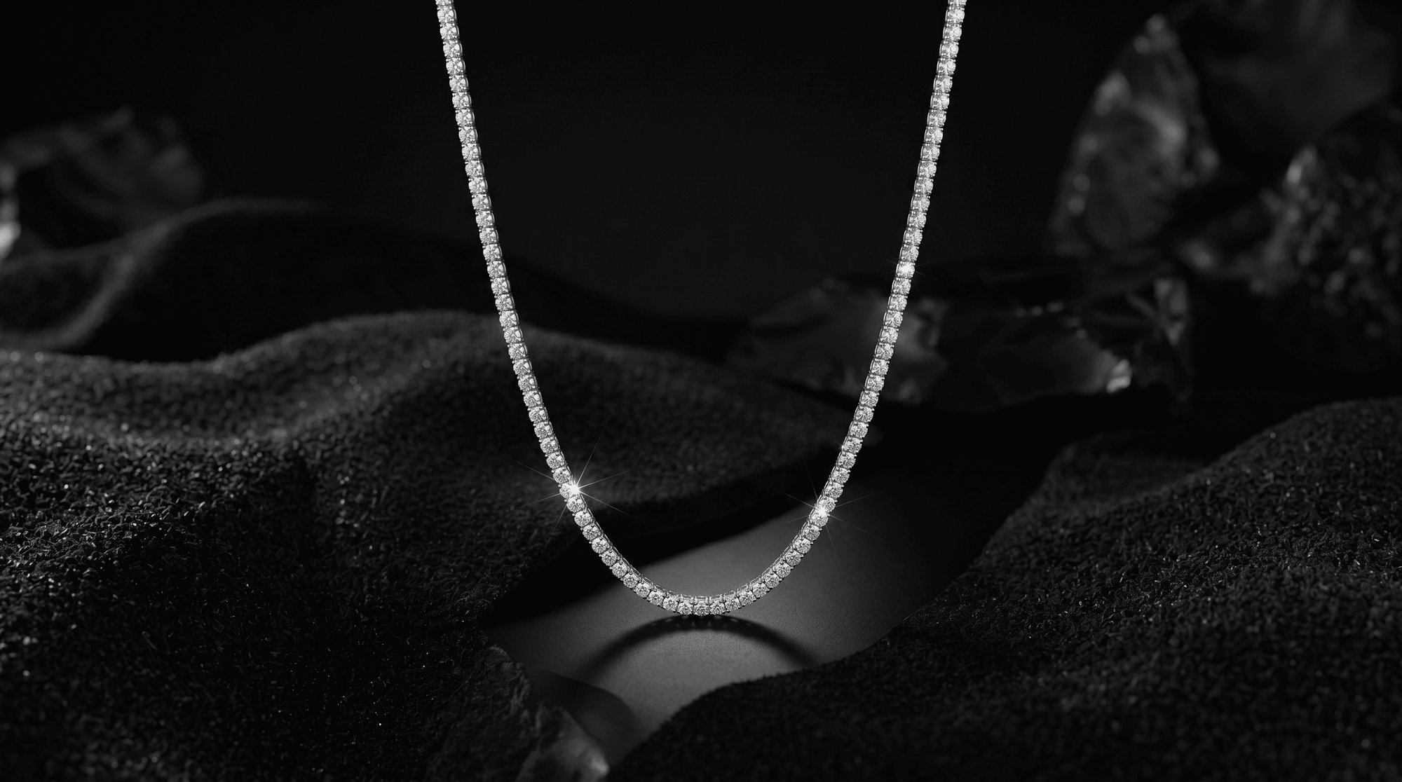 A Bold Line Of Diamonds