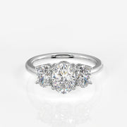 Oval Cut Moissanite Diamond Trilogy 18k Gold Ring