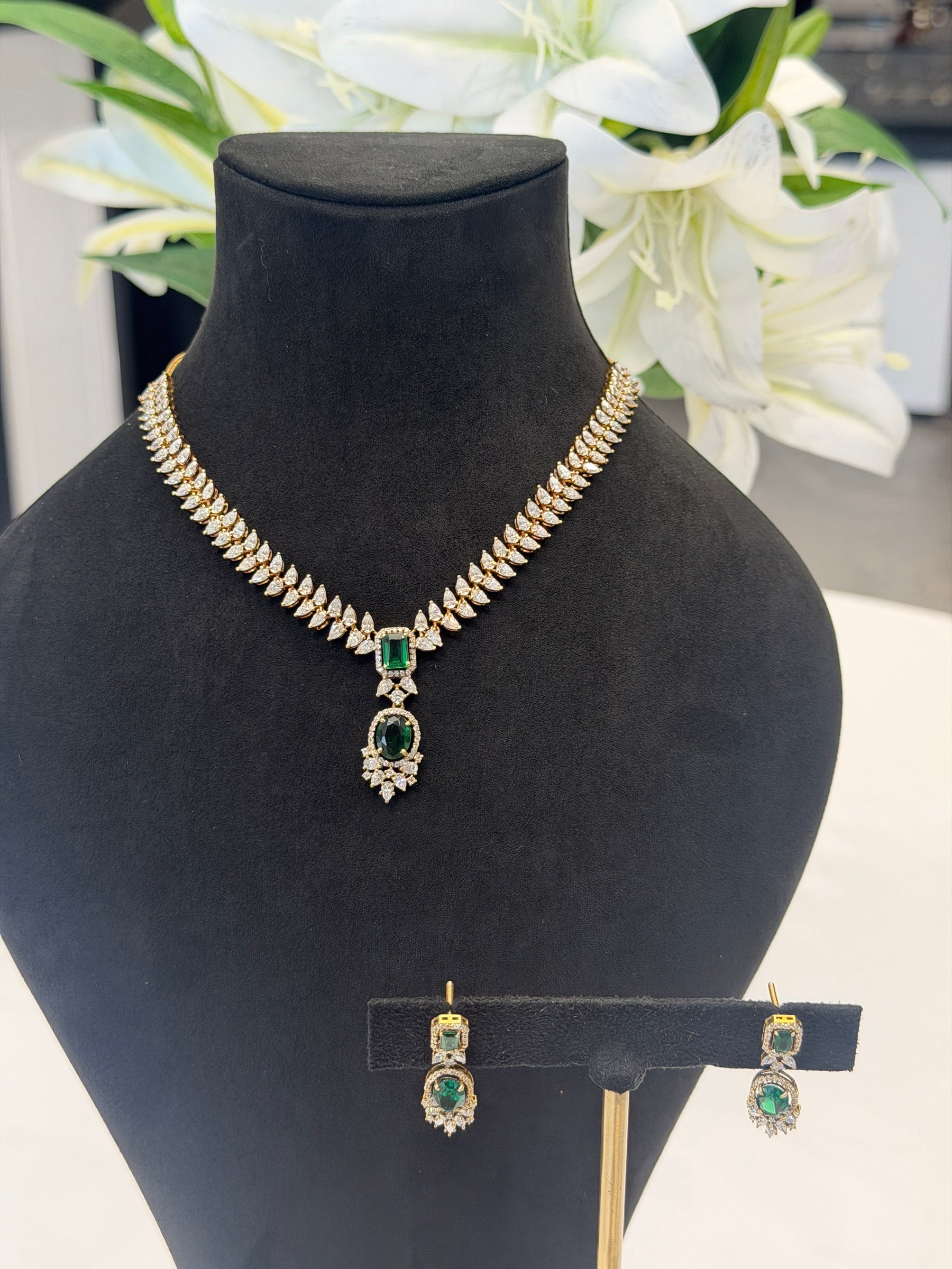 Signature Brilliance Moissanite Diamond 9K Gold Necklace