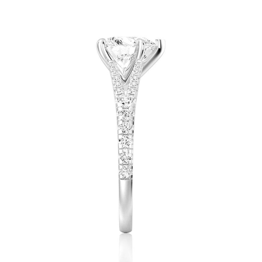 Heart Cut Moissanite Diamond Engagement 18K Gold Ring
