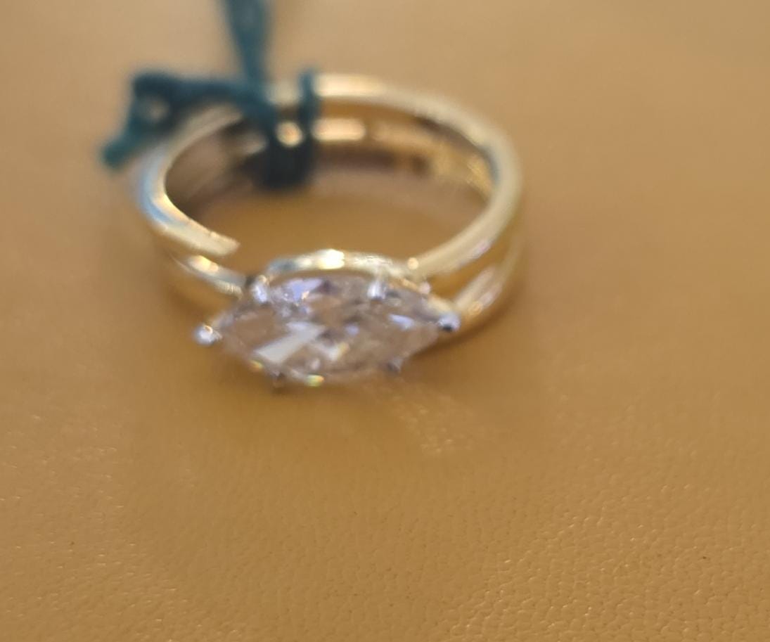 Marquise cut lab grown diamond ring 14k Gold