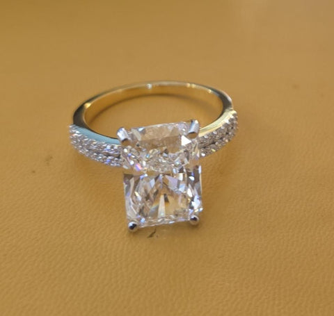 Radiant cut lab grown diamond 14k gold ring