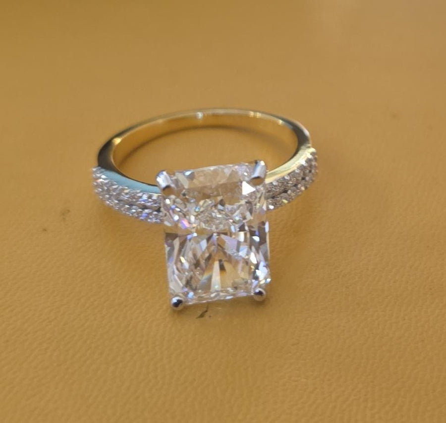 Radiant cut lab grown diamond 14k gold ring