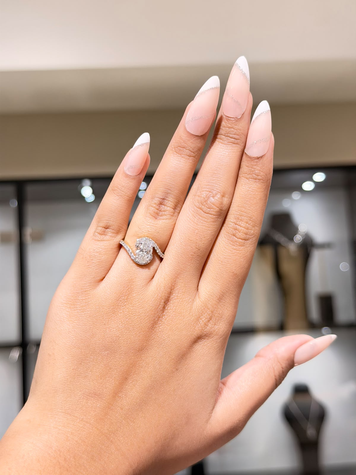 Twisted Oval Cut Moissanite Diamond Engagement 9K Gold Ring