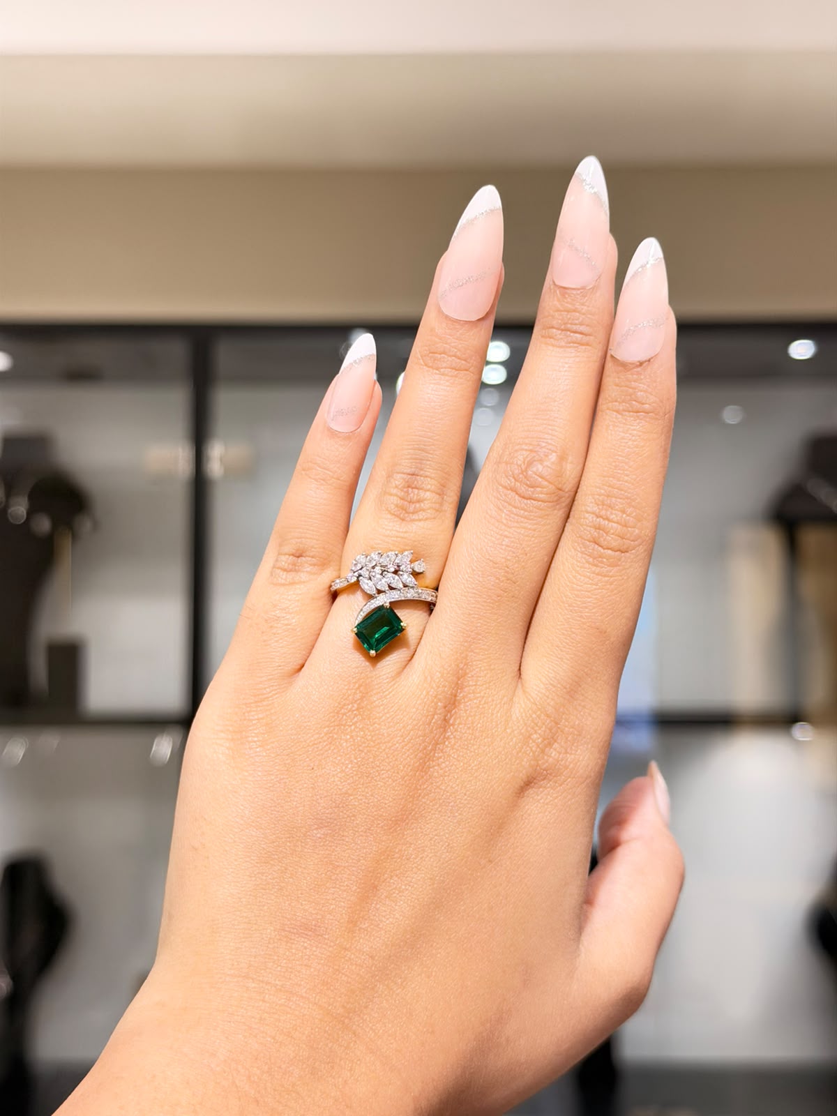 Amelie Eclat Emerald Bloom Gemstone and Moissanite Diamond Engagement 9K Gold Ring